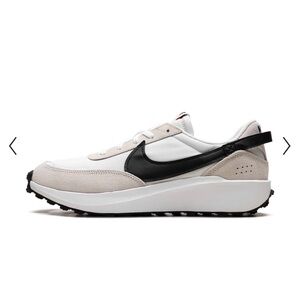 Nike Women’s Waffle Debut - Brown - size 7